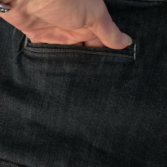 Shorts - Picture 4 of 8